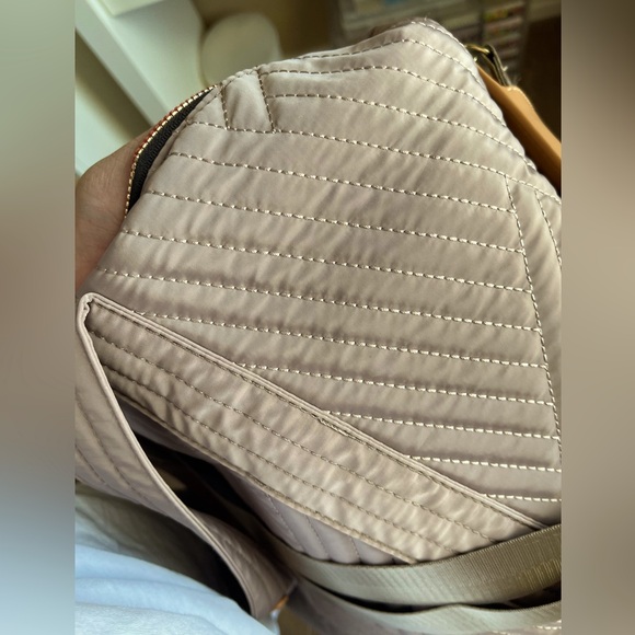 Adrienne Vittadini Quilted Duffle Bag - Picture 4 of 7